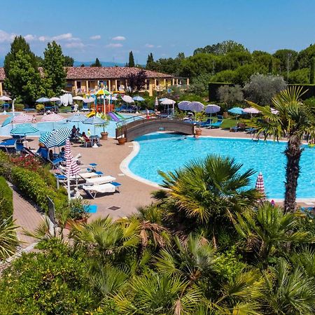 Hotel Bella Italia Peschiera del Garda Exterior photo