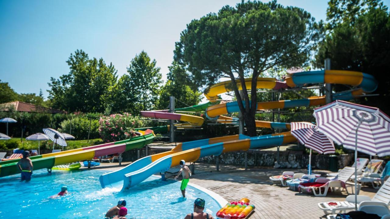 Hotel Bella Italia Peschiera del Garda Exterior photo